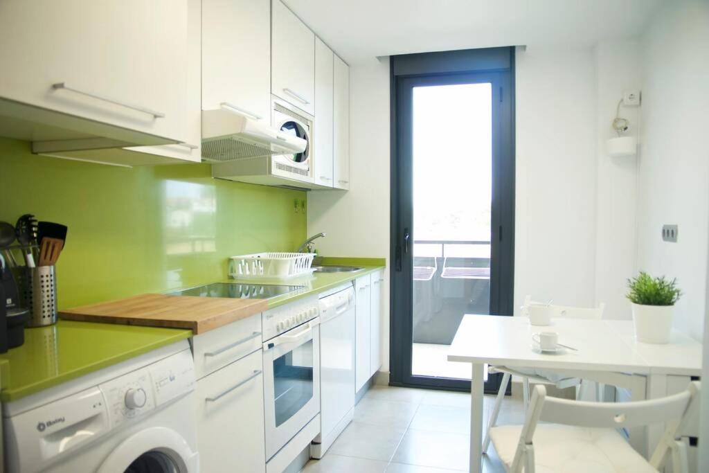 Apartamento Diseno A Cien Metros Del Mar. トラダンバーラ エクステリア 写真