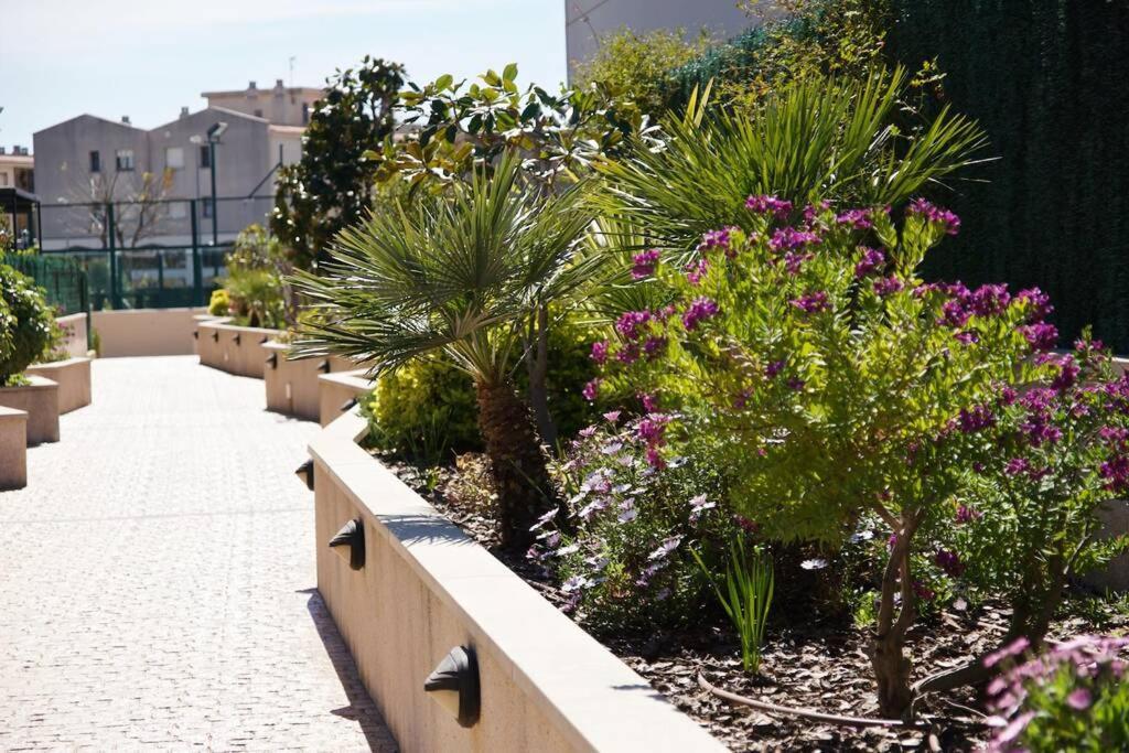 Apartamento Diseno A Cien Metros Del Mar. トラダンバーラ エクステリア 写真