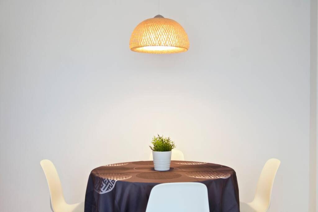 Apartamento Diseno A Cien Metros Del Mar. トラダンバーラ エクステリア 写真