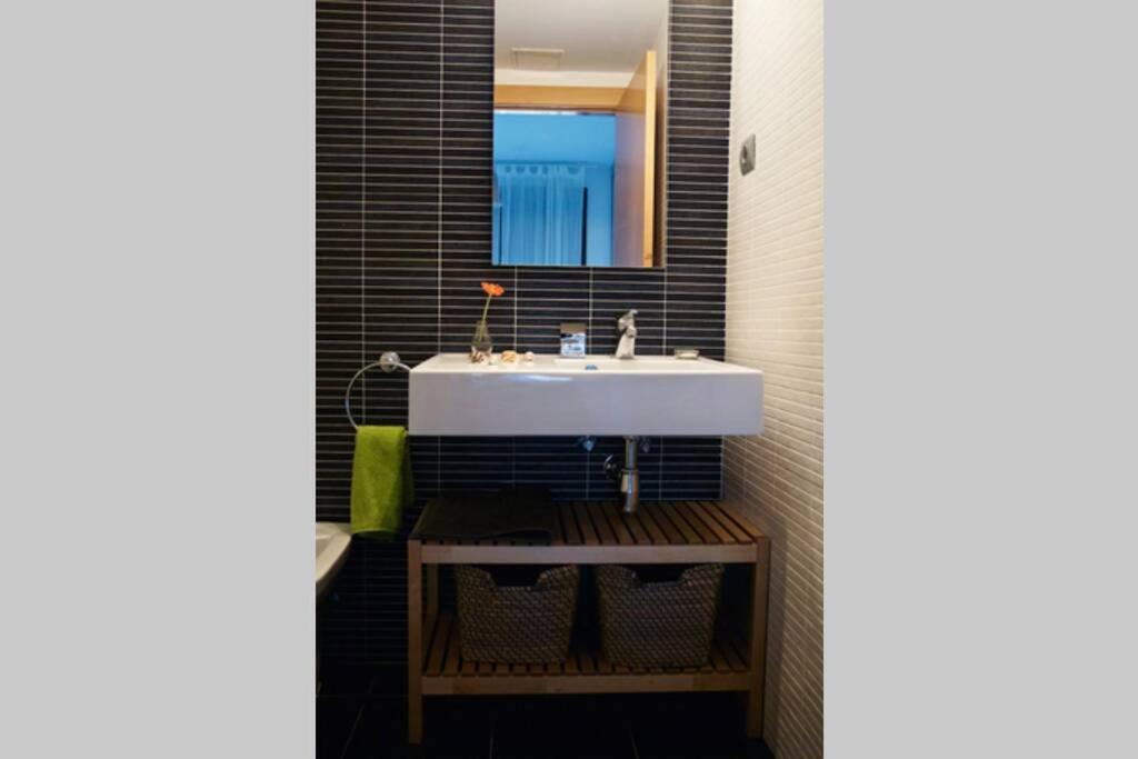 Apartamento Diseno A Cien Metros Del Mar. トラダンバーラ エクステリア 写真