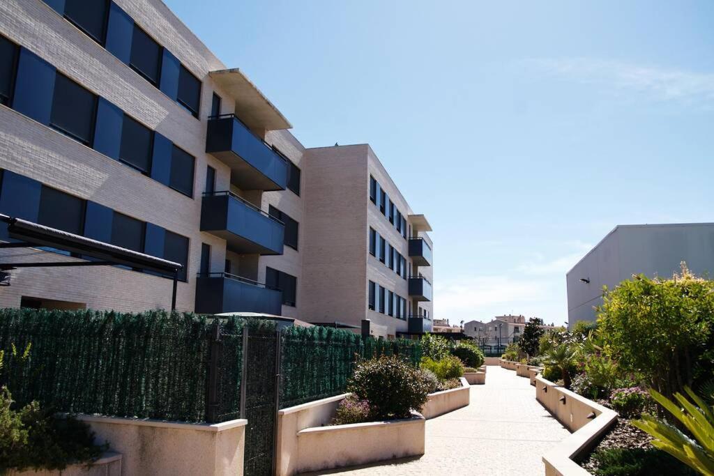 Apartamento Diseno A Cien Metros Del Mar. トラダンバーラ エクステリア 写真